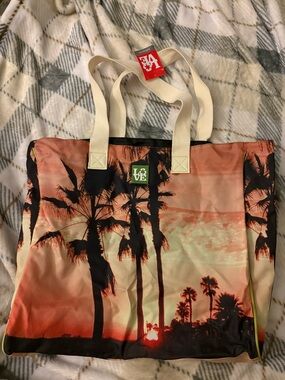 LOVE Brand Sunset Palm Print Tote Bag in Peach